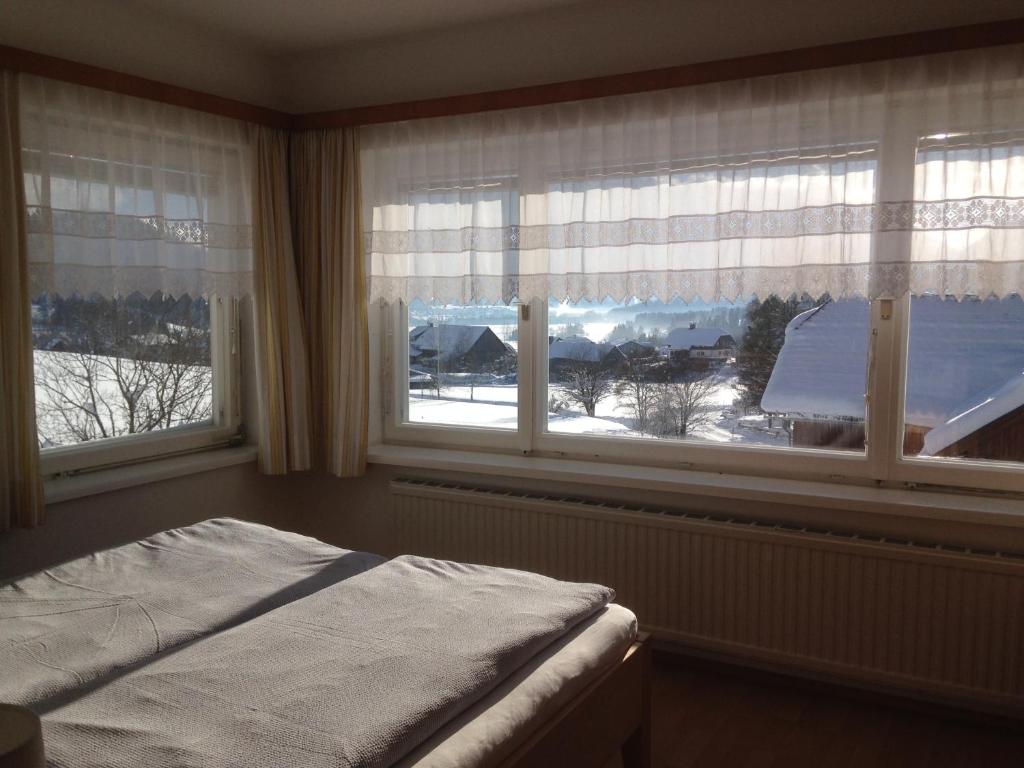 Ferienwohnung Sonnschein room 4